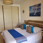 Esmeralda Adults Only Guest house 4*