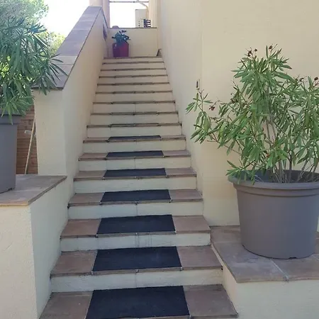 Esmeralda Adults Only 4*